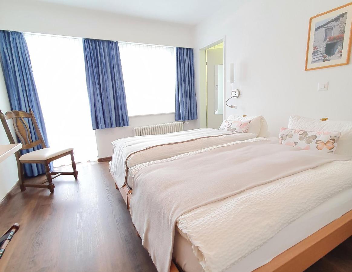 Hotel-Restaurant Grina Simplon Kültér fotó