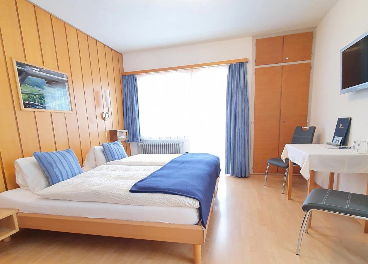 Hotel-Restaurant Grina Simplon Kültér fotó